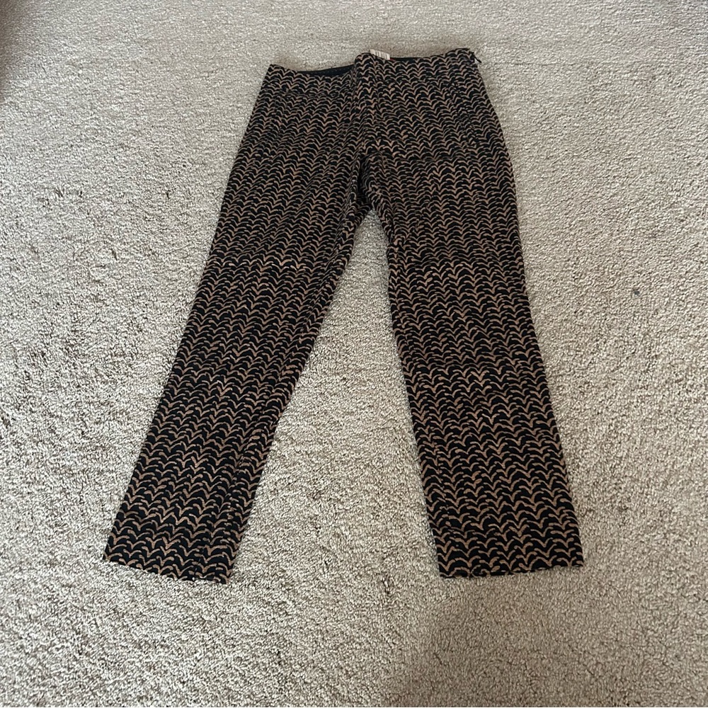 Printed capri